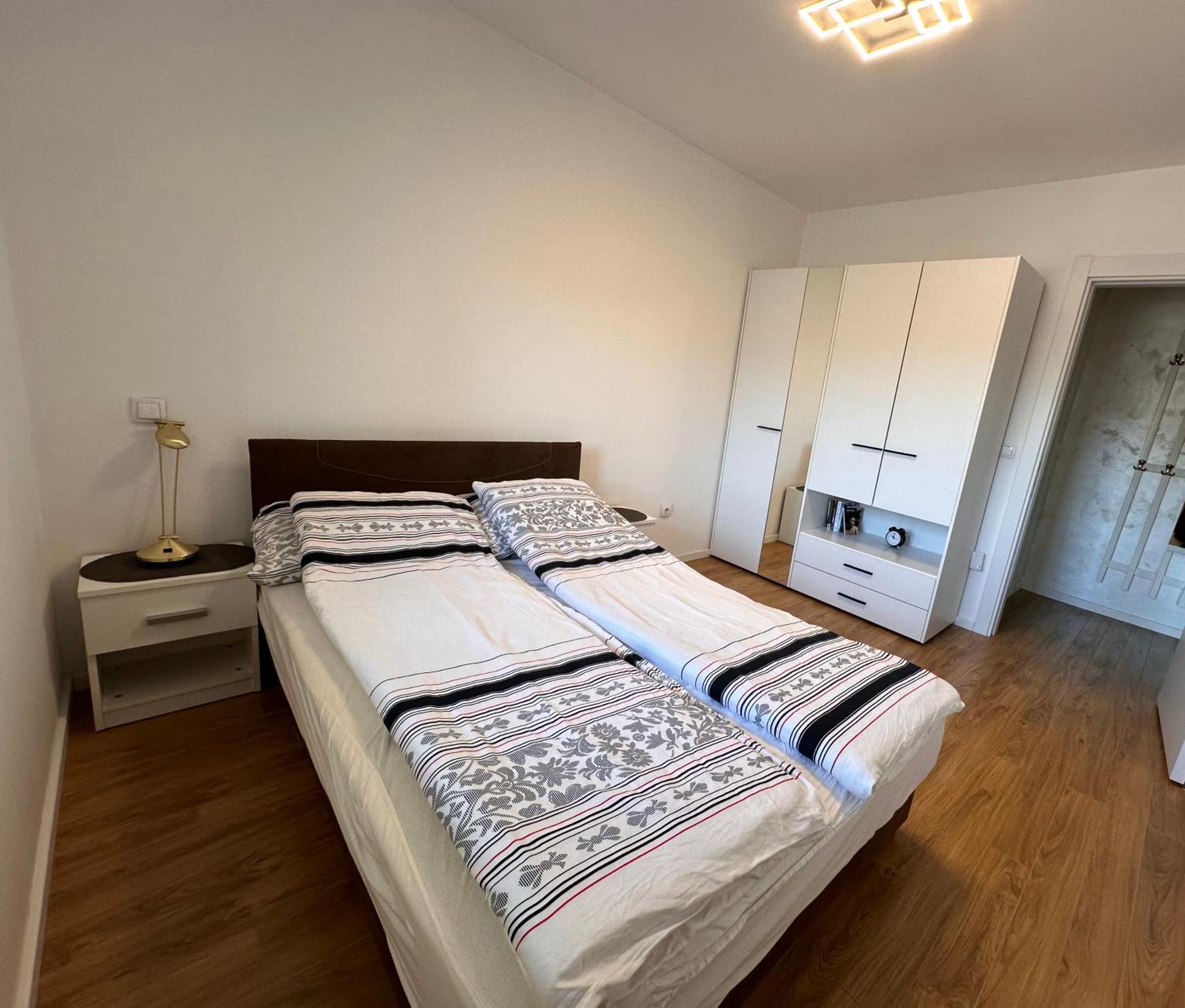 Apartman Ano Lux Нови-Пазар Экстерьер фото
