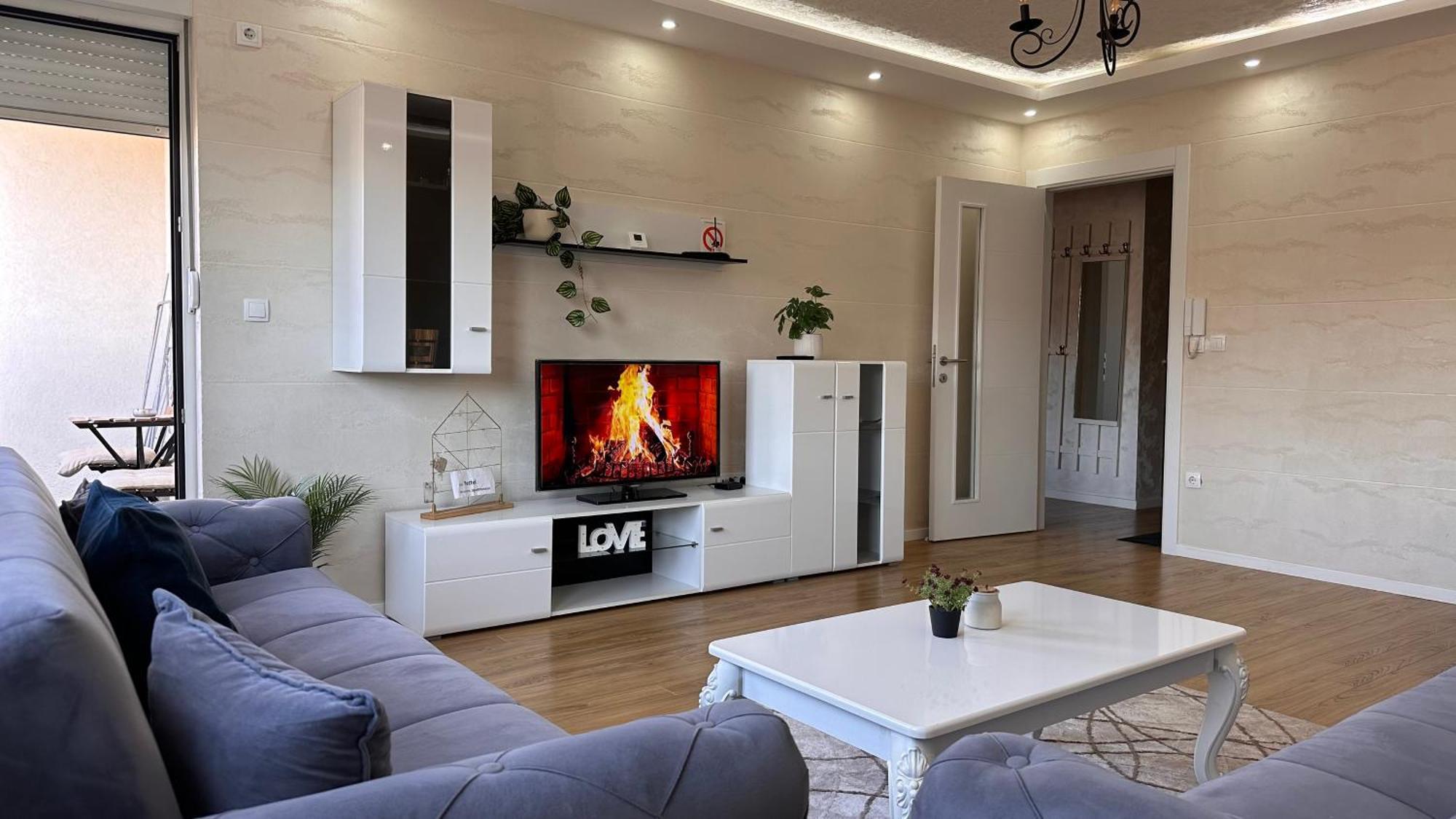 Apartman Ano Lux Нови-Пазар Экстерьер фото